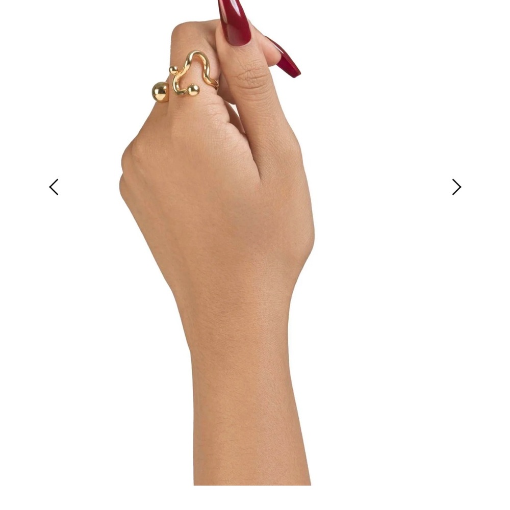 Hannah Jewett Solar Ring